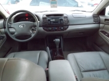 للبيع تويوتا camry 2004