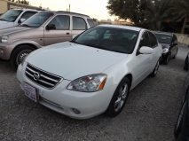 للبيع نيسان Altima 2005