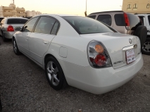 للبيع نيسان Altima 2005