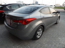 للبيع هونداي Elantra 2012