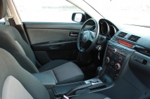 للبيع مازدا  2006