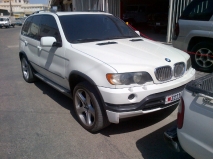 للبيع بي ام دبليو X5 2003
