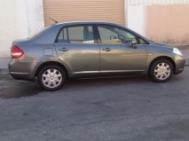 للبيع نيسان Tidda 2006