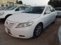 للبيع تويوتا camry 2010