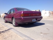 للبيع نيسان Altima 1990