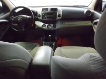 للبيع تويوتا RAV4 2008