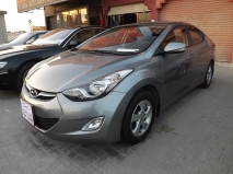 للبيع هونداي Elantra 2012