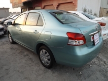 للبيع تويوتا Yaris 2011