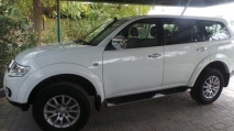 للبيع متسوبيشي Pajero sport 2012