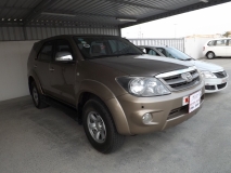 للبيع تويوتا Fortuner 2008