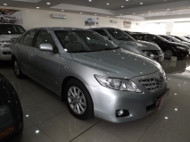 للبيع تويوتا camry 2011