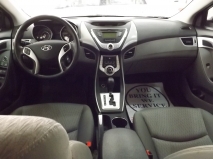 للبيع هونداي Elantra 2012