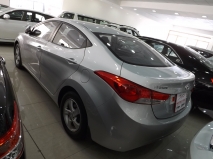 للبيع هونداي Elantra 2012