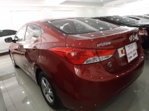 للبيع هونداي Elantra 2012