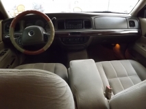 للبيع ميركوري Grand Marquis 2003