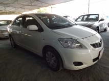 للبيع تويوتا Yaris 2013