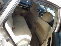 للبيع نيسان Altima 2013