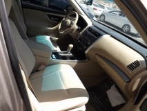 للبيع نيسان Altima 2013