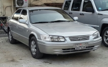 للبيع تويوتا camry 2002