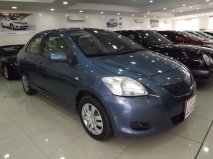 للبيع تويوتا Yaris 2011