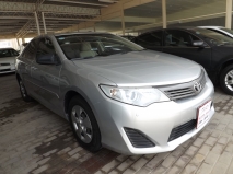 للبيع تويوتا camry 2012