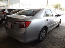 للبيع تويوتا camry 2012