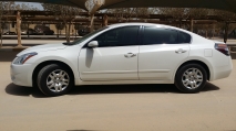 للبيع نيسان Altima 2012