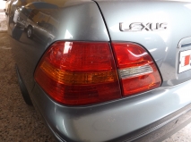 للبيع لكزس LS 2001