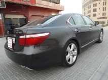 للبيع لكزس LS 2007