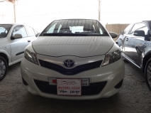 للبيع تويوتا Yaris 2012