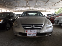 للبيع نيسان Altima 2005