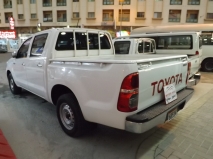 للبيع تويوتا Hilux 2012