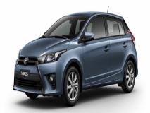 للبيع تويوتا Yaris HB 2015