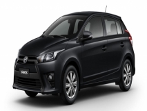 للبيع تويوتا Yaris HB 2015