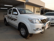 للبيع تويوتا Hilux 2015