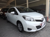 للبيع تويوتا Yaris 2012