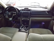 للبيع تويوتا camry 2013