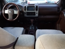 للبيع نيسان Navara 2010