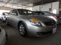 للبيع نيسان Altima 2009