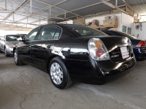 للبيع نيسان Altima 2005