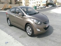 للبيع هونداي Elantra 2013