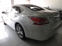 للبيع نيسان Altima 2015