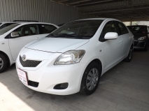 للبيع تويوتا Yaris 2012