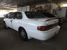 للبيع تويوتا camry 1993