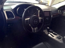 للبيع جيب Grand Cherokee 2012