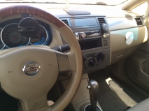 للبيع نيسان Tidda 2006