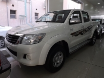 للبيع تويوتا Hilux 2015