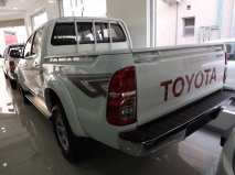 للبيع تويوتا Hilux 2015