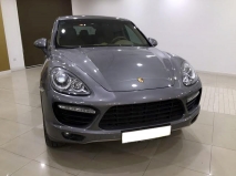 للبيع بورش Cayenne turbo 2011