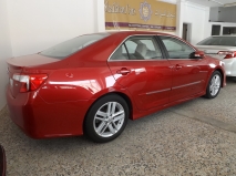 للبيع تويوتا camry 2013